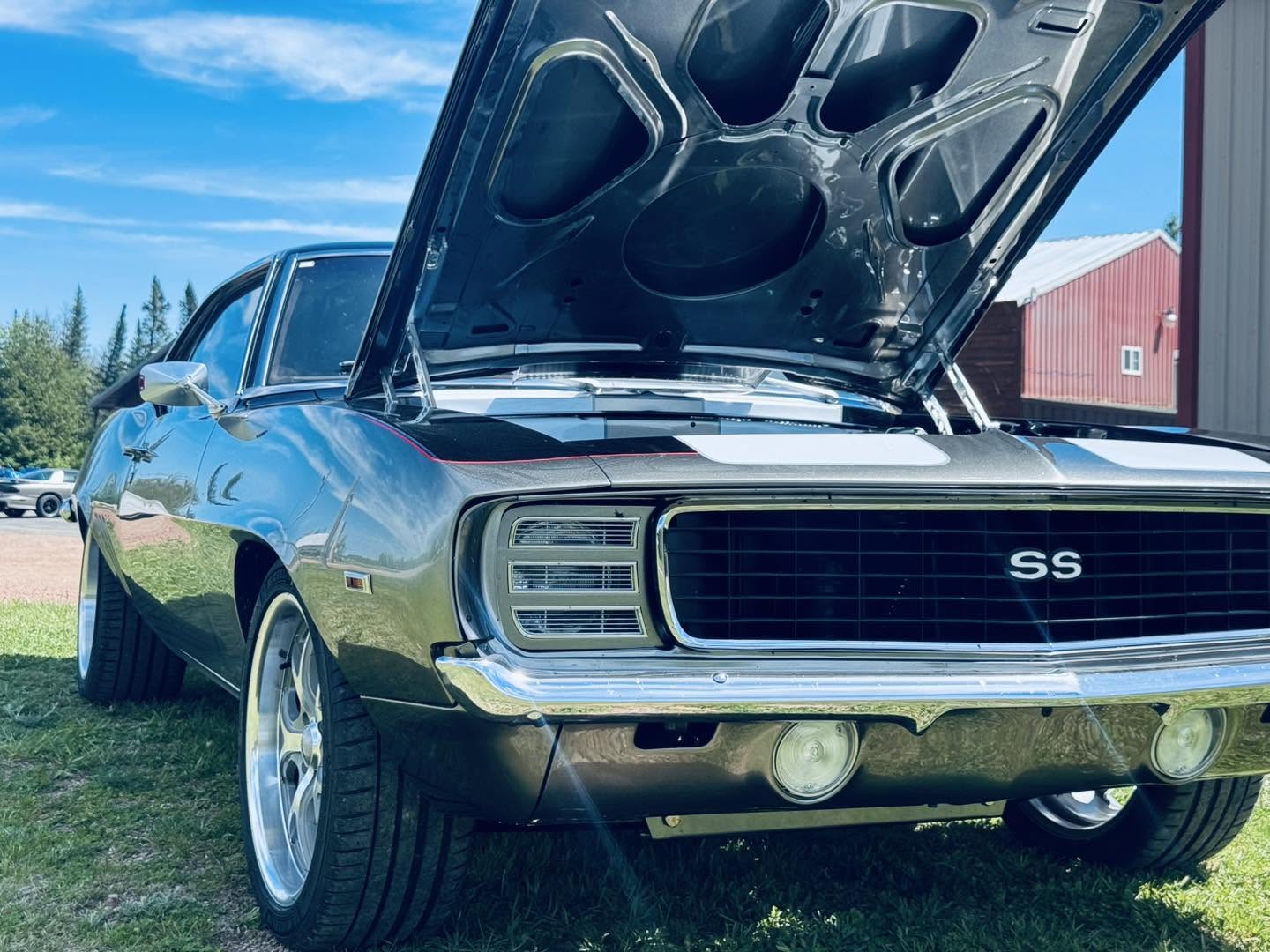 Grizzly Gray Camaro project photo